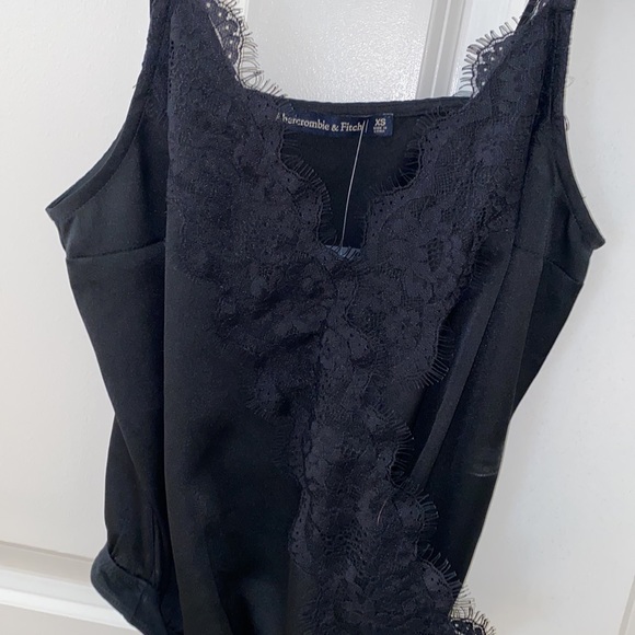 Abercrombie // Lace Bodysuit - Picture 2 of 3